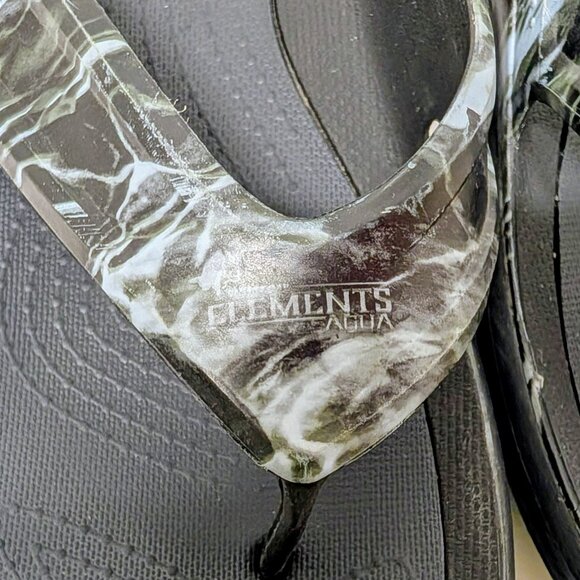 Crocs Men's Swiftwater Mossy Oak Elements Wave Flip Flops in Black Camo - Picture 5 of 16